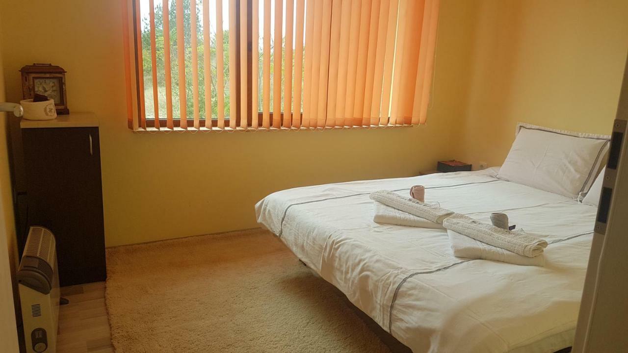 Malavi Guest House Krasen! Comfort&Clean! Luaran gambar