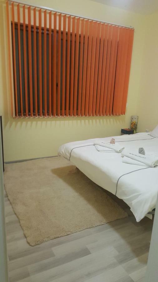 Malavi Guest House Krasen! Comfort&Clean! Luaran gambar